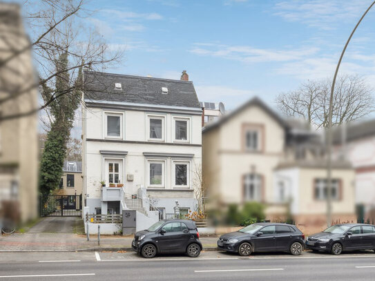 Nahe dem UKE, Hayns Park und der Alster - Stadthaus in Eppendorf sucht neue Eigentümer