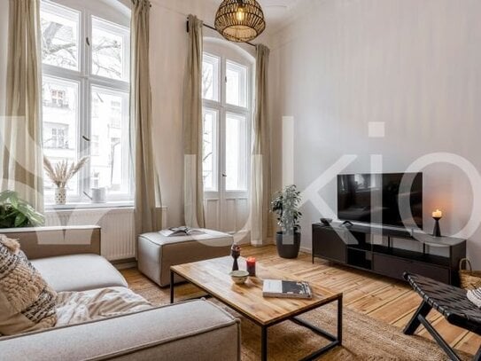 GUZET - 5 rooms apartment with balcony in Friedrichshain (Berlin)