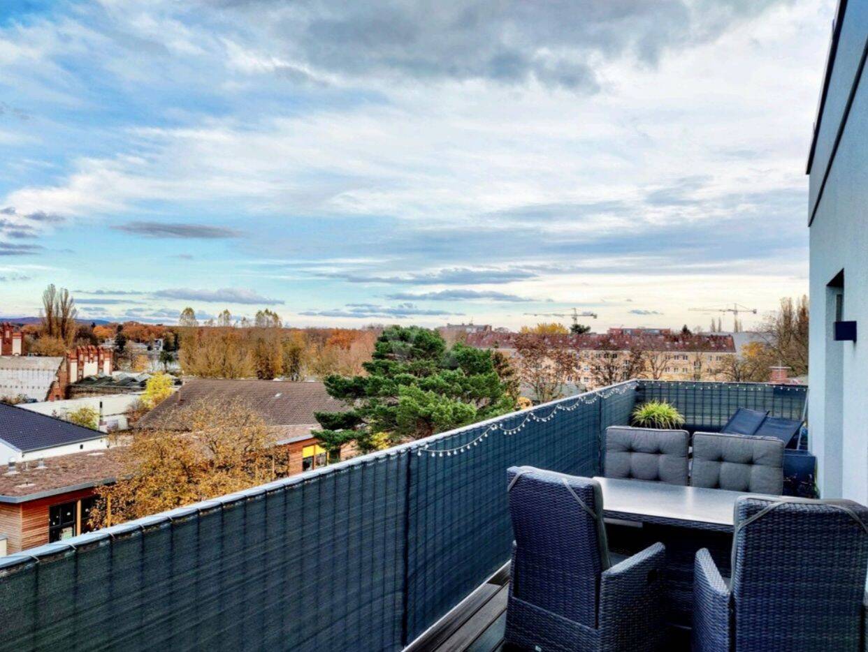 Elegante Wohnung im Staffelgeschoss mit großer 30 m² Dachterrasse | Aufzug | Stellplatz | Berlin-Grünau - Photo 1