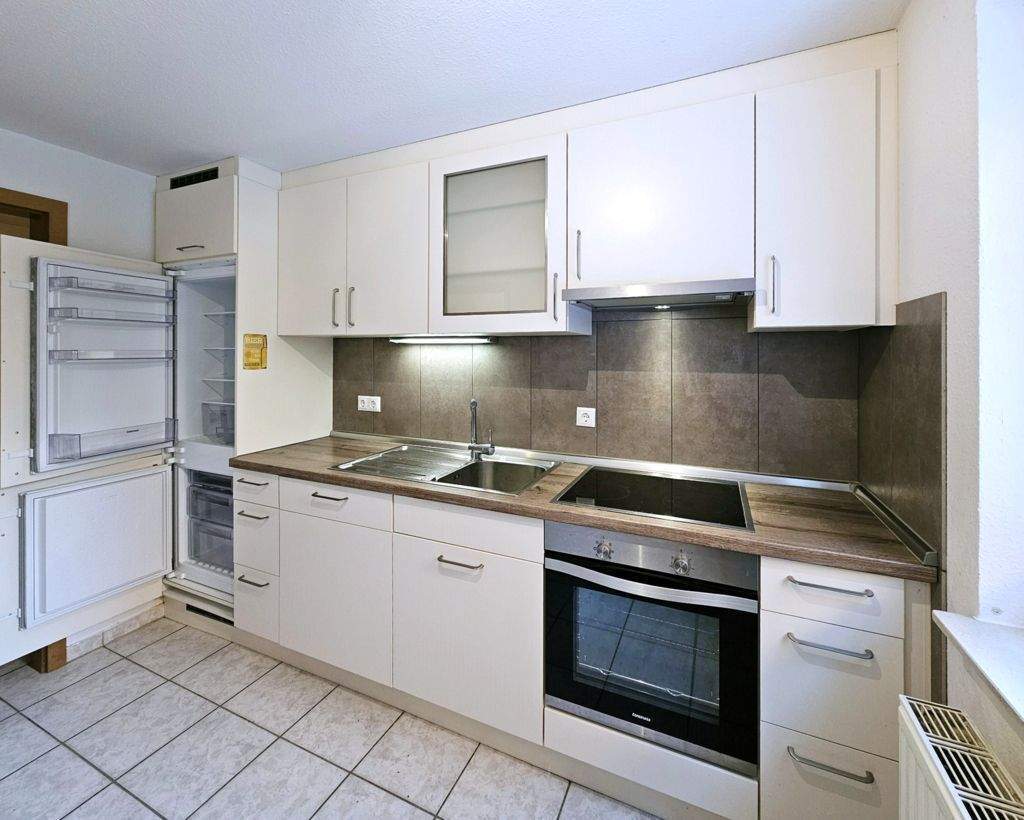 Immobilie in Bredstedt - Hübsche einzugsbereite 3-Zimmer-Wohnung, Top Lage! Ein ganzes Haus! - Bild 0