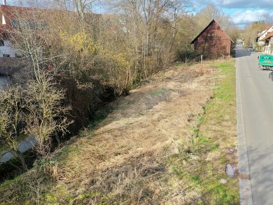 Großes Grundstück nach Wunsch mit genehmigtem Baugesuch