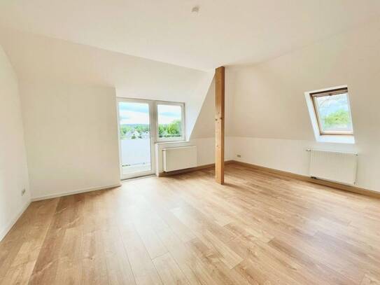 Gemütliche 2-Zimmer Wohnung mit Balkon, Tageslichtbad mit moderner Dusche opt. Stellplatz