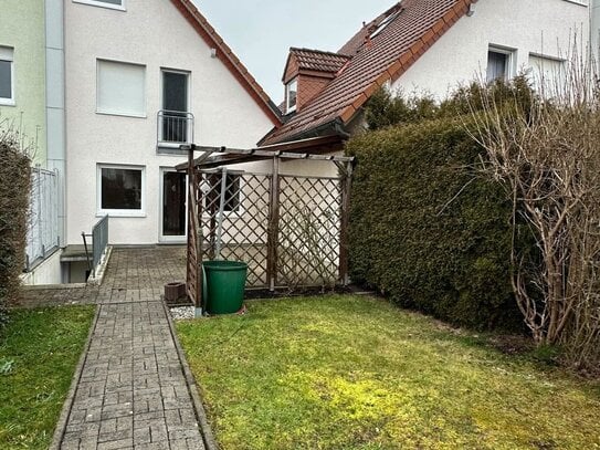 Reihenmittelhaus zur Miete in Glauchau!