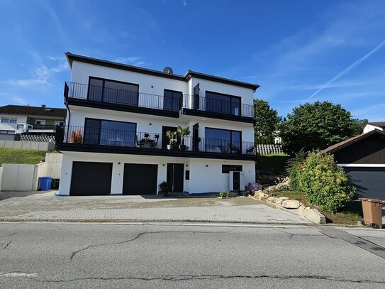 Zentrumsnah wohnen in Waldkirchen 3-Zimmer-Wohnung mit Tageslichtduschbad, EBK und Balkon