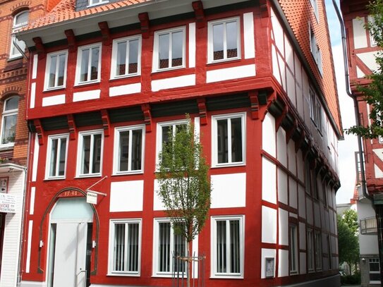 Wundervolle 3 Zimmer Wohnung mit Einbauküche und Balkon direkt in Northeim!