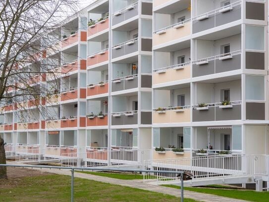 2-Raum-Wohnung mit Aussicht und großem Balkon!