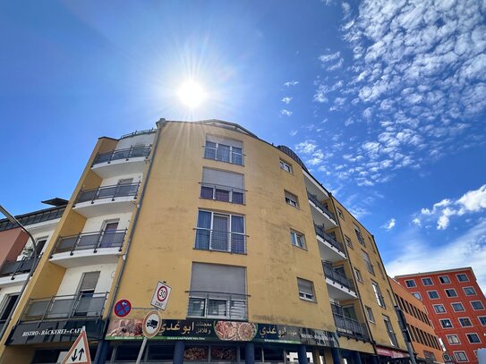 Helle 2ZKB ETW mit Balkon und TG - Stellplatz in zentral gelegener Wohnanlage in Saarbrücken