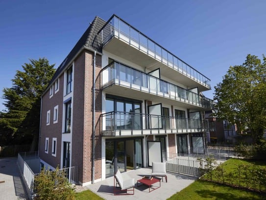 RESERVIERT! KfW-55-EE-Neubau - Schicke Dachgeschosswohnung mit 56 m² Wfl. & SüdWest-Balkon