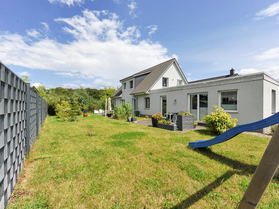 hochwertiges Einfamilienhaus Baujahr 2016 mit barrierarmer Einliegerwohnung und Photovoltaikanlage