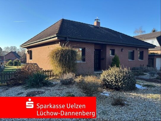 Großzügiger Bungalow mit tollem Garten in Emmendorf !