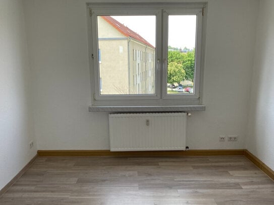 Freie 2 Raumwohnung!!