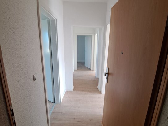 Sanierte 3 - Raum - Wohnung in Berlstedt