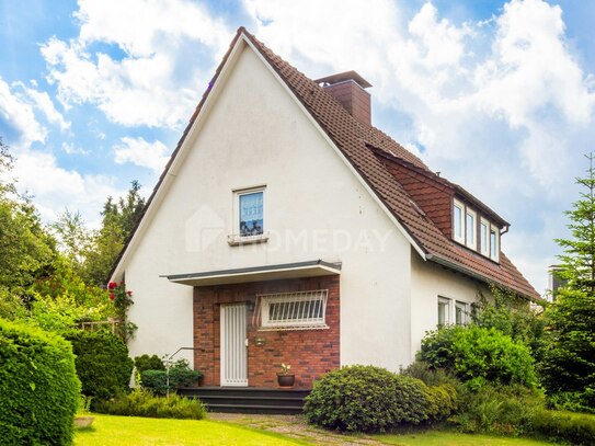 Charmantes Einfamilienhaus mit Garten, Terrasse, Garage und Balkon in Herford