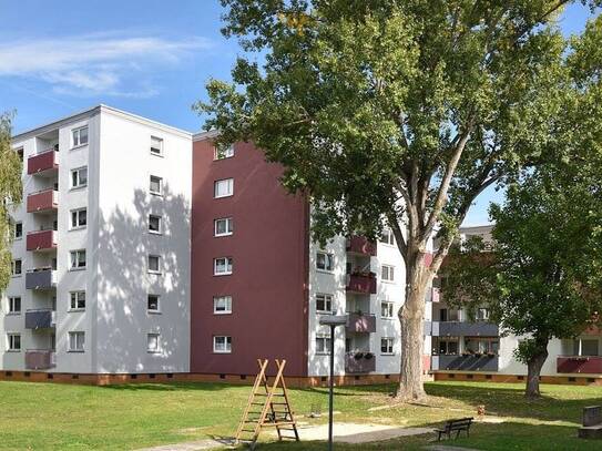 Helle 3-Zimmer-Wohnung mit Sonnenbalkon - wohnen mit Komfort und Stil