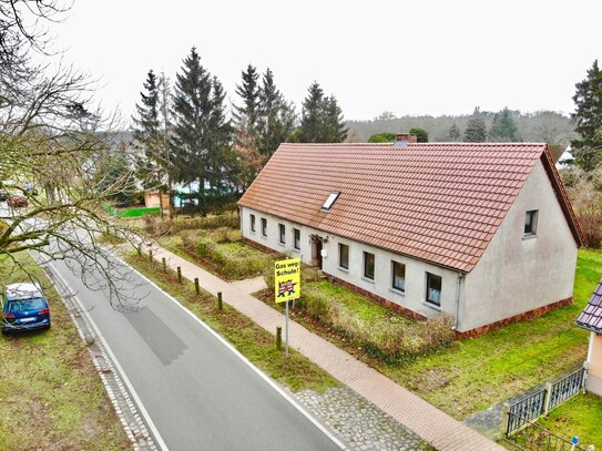 Historisches Pfarrhaus mit Entwicklungspotential und Nebengebäuden