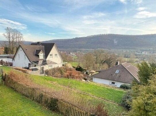 Außergewöhnliche Eigentumswohnung mit Blick über das Pyrmonter Tal