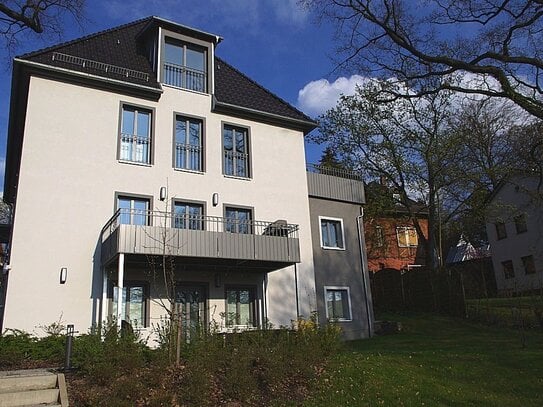 Stilvolle 2-Zimmer-Wohnung mit Einbauküche, Terrasse und Gartennutzung - Innenstadt