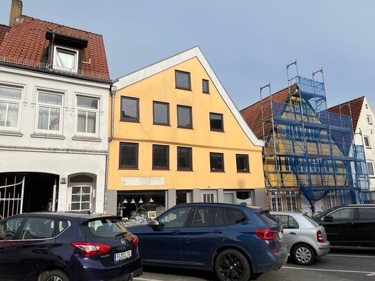 Interessantes Projekt! Entkerntes Wohn- und Geschäftshaus in Flensburg