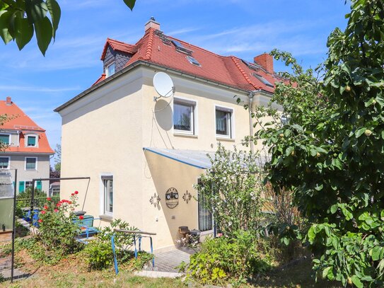 +++ Fußläufig zur TU Dresden! - Reihenendhaus mit idyllischem Garten und Ausbaupotenzial +++