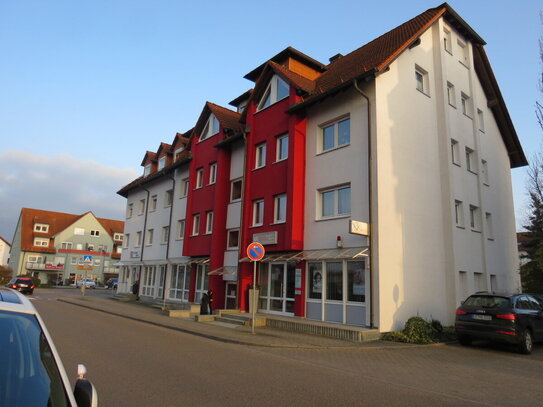 Zentrale Toplage - Moderne 3,5 Zimmer Wohnung mit Balkon + Tiefgarage in Crailsheim zu verkaufen