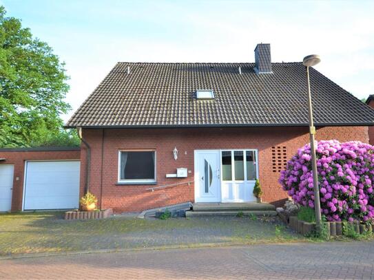 Einfamilienhaus mit Einliegerwohnung in Lingen-Biene