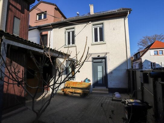 Einfamilienhaus mit Ausbaupotenzial in Darmstadt-Bessungen