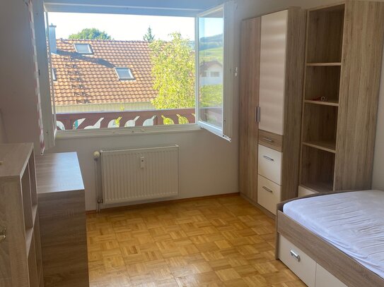 4 -Zimmer Wohnung zu vermieten