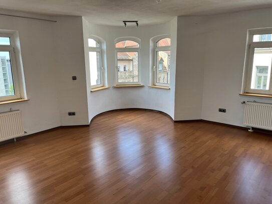 4,5 Zimmer-Maisonette-Wohnung im 4. und 5. OG mit Balkon in einem denkmalgeschützten Jugendstilhaus