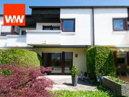 *RESERVIERT* Sofort verfügbar: Gepflegtes Reihenmittelhaus mit Terrasse und Loggia