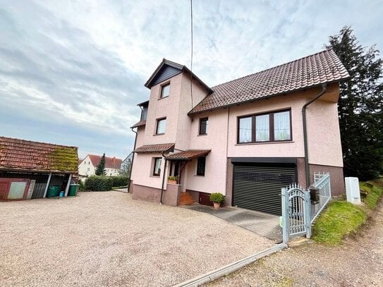 gepflegtes Ein-/Zweifamilienhaus in Bad Liebenstein - Schweina