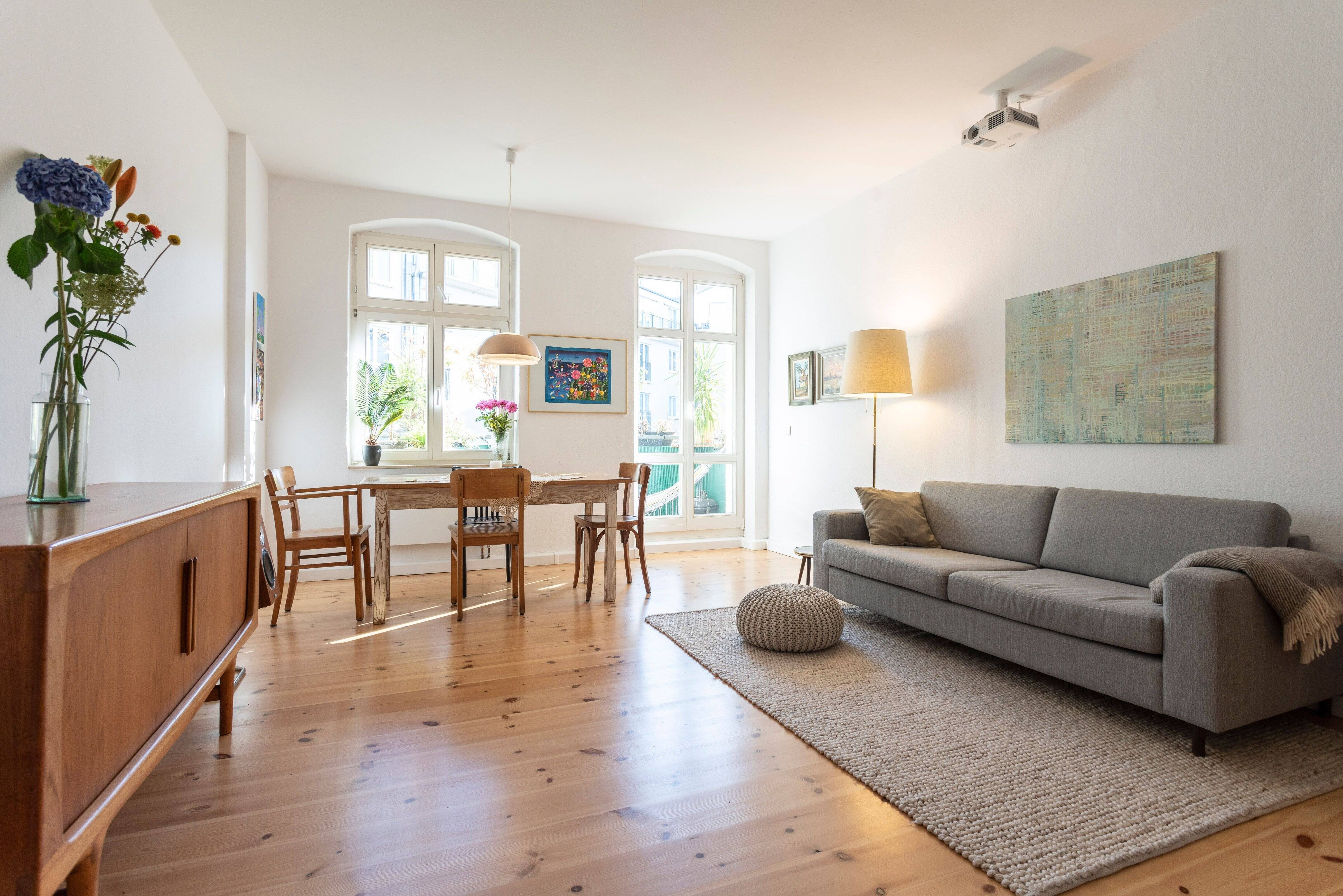 Sonnige Altbauwohnung am Weinbergspark/Rosenthalerplatz - Foto 1