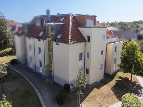 KAPITALANLAGE MIT WEITBLICK // Vermietete ETW in Leipzig-Wiederitzsch // mit Balkon & TG-Stellplatz