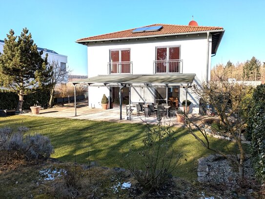 Ihr Traumhaus in Kösching mit unvergleichlichem Weitblick