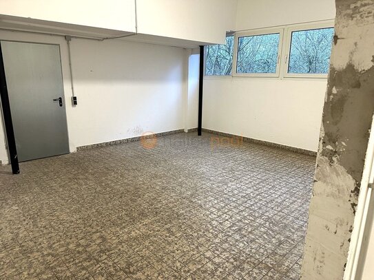 Lagerfläche, ca. 53 m² mit Lastenaufzug, PROVISIONSFREI in 32791 Lage zu vermieten