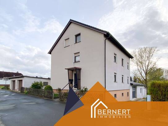 Kapitalanleger aufgepasst!!! 3 Familienwohnhaus mit großer Halle und Doppelgarage vollvermietet!