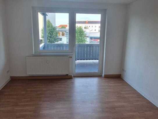 Gemütliche helle 3-Raum Wohnung mit Balkon und Gemeinschaftsgarten im Zentrum