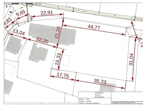 Ehemaliges Bauernhaus mit Scheune und Nebengebäude auf 2.310m² Grund