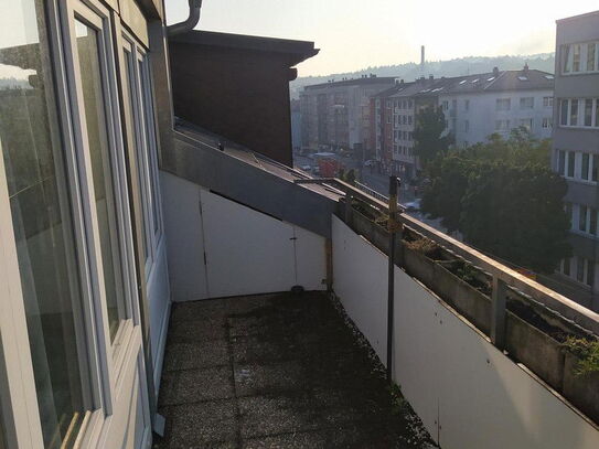 Helle 2-Zimmer DG Wohnung zentral in Pforzheim