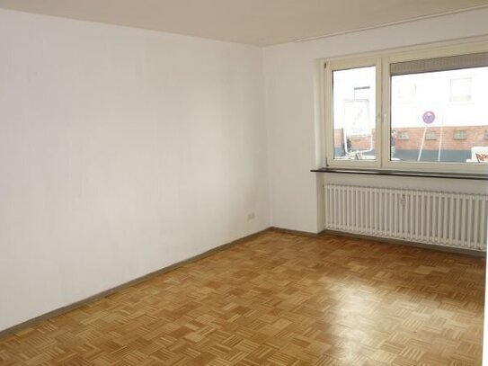 HH-HARBURG/ Baererstr., freundliche 3 Zi.-Whg./68m², EBK, Duschbad, Laminat 824,- inkl.