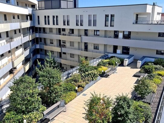 Blick über Nürnberg - exklusive Penthauswohnung in gehobener Seniorenresidenz mit großer Dachterrasse!