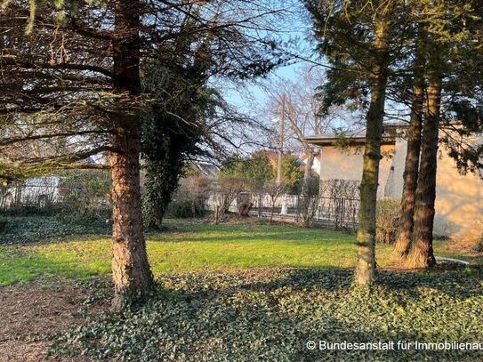 Baugrundstück in ruhiger Lage