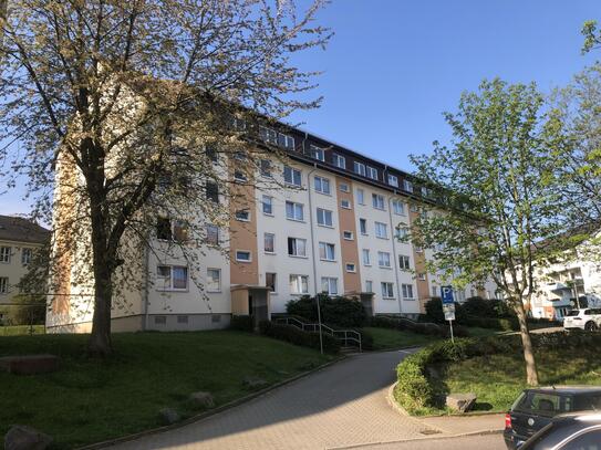 Vermietete 2-Raum Wohnung mit Balkon und Stellplatz