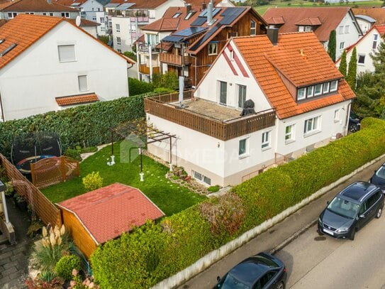 1-2-Familienhaus mit Einliegerwohnung und Garten - Kernsaniertes Schmuckstück mit über 330 m² Fläche