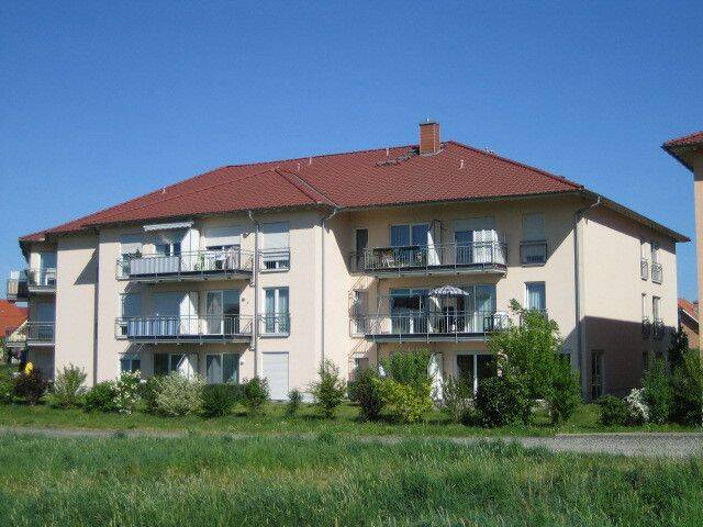                                                               Senioren- und behindertengerechte 1 Zimmer-Wohnung mit Balkon, Keller und Aufzu&hellip;                                                       in Staufenberg (Gießen)