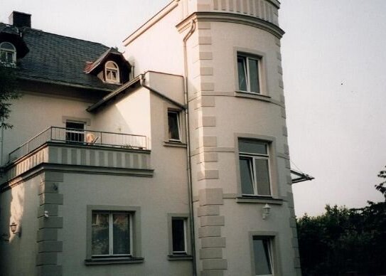 2-Zimmer Wohnung, nettes helles und ruhiges Apartment in Meerane, Jugendstil-Villa mit großem Gemeinschaftsgarten ruhig…