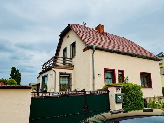 Großkorbetha, teilsaniertes EFH mit Panoramablick in ruhiger Siedlungslage