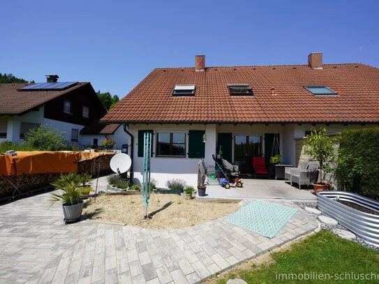 Bezaubernde Doppelhaushälfte am Ortsrand mit Weitblick Teilort Leutkirch