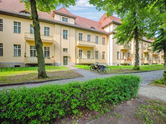 Denkmalschutz - bezugsfreie 2-Raum-Wohnung im Ludwig-Hoffmann-Quartier