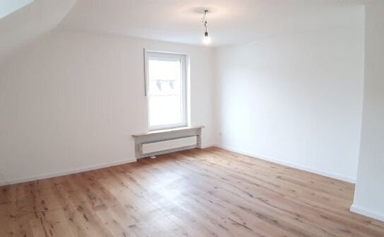 Helle 3-Zimmer Dachgeschosswohnung in Nandlstadt