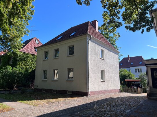 Schöne Stadtvilla im Villenviertel für Selbstnutzer und Kapitalanleger